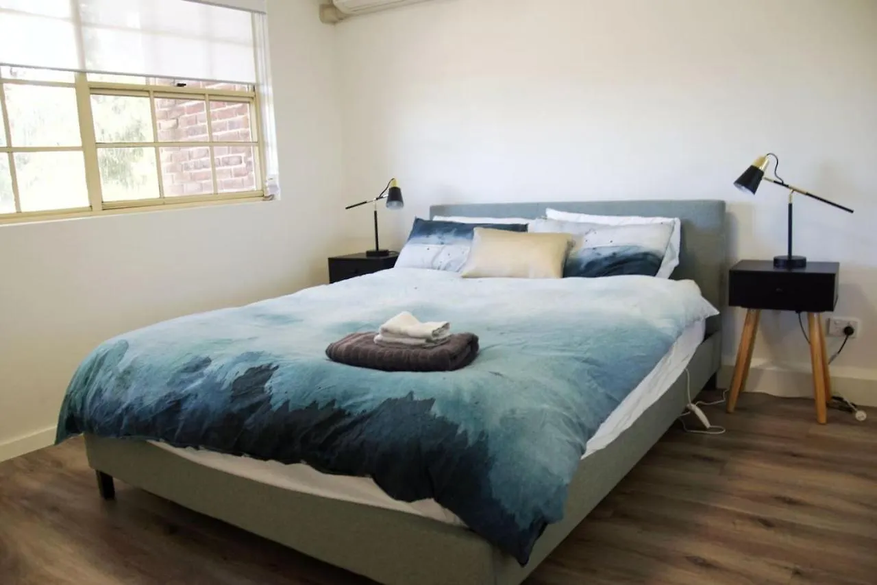 Holiday home Contemporary 2Br Apt W Free Parking Kingston